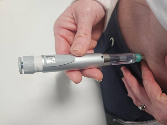 How and Where to Inject Peptides Safely: A Complete Beginner’s Guide to Injection Sites, Needle Sizes, and Technique